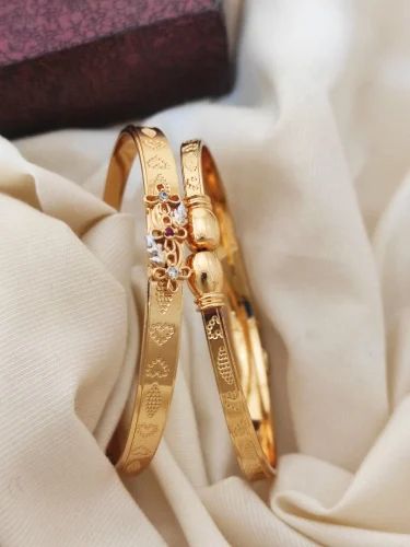 Polished Ladies Artificial Bangles, Packaging Type : Plastic Box