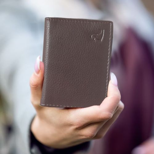 KARA Tan Genuine Leather Card Holder - Unisex Business Purse For Men and Women With 8 Card Holder