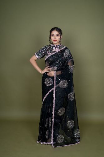 Unstitched Ladies Printed Net Saree, Speciality : Dry Cleaning, Shrink-Resistant