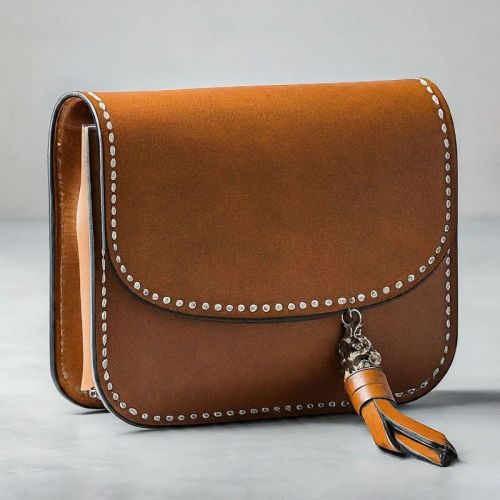 Plain Mens Leather Purse, Technics : Machine Made