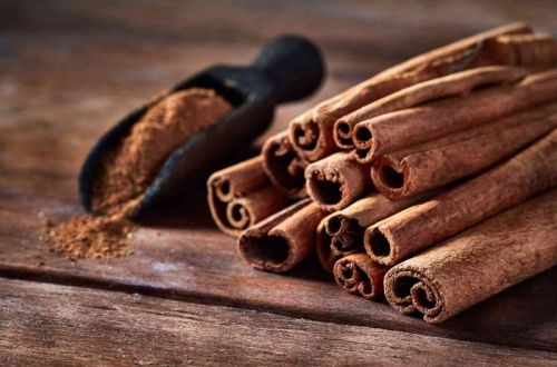 Raw Natural Cinnamon For Spices, Cooking