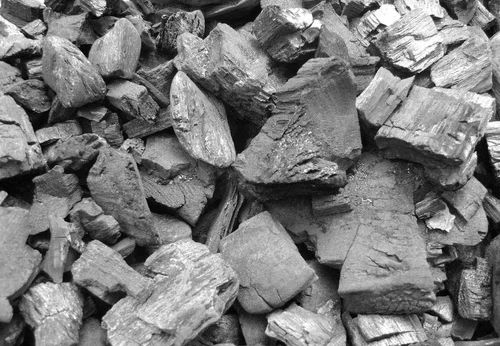 Tandoor Wooden Charcoal, Form : Lumps