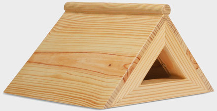 Pinewood Triangular Block – Big, Color : Light Brown