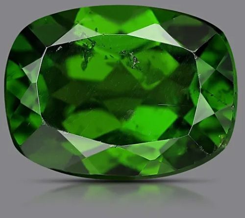 Polished Emerald Gemstone For Jewellery