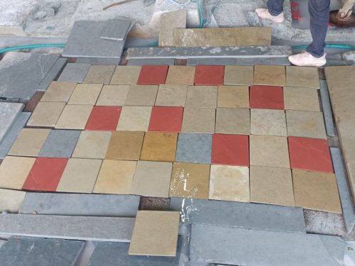 Smooth Natural Stone Multicolored Pebbles For Pavement