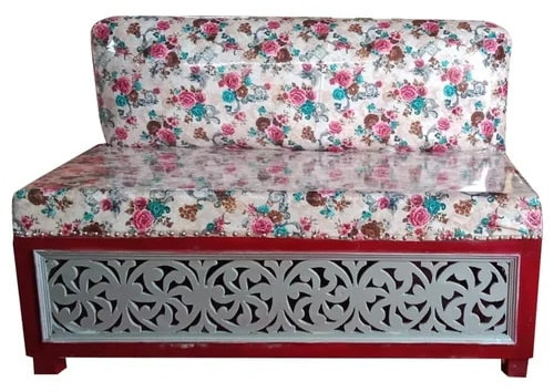 Polished Rectangular Home Wooden Sofa, Upholstery Material : Leather