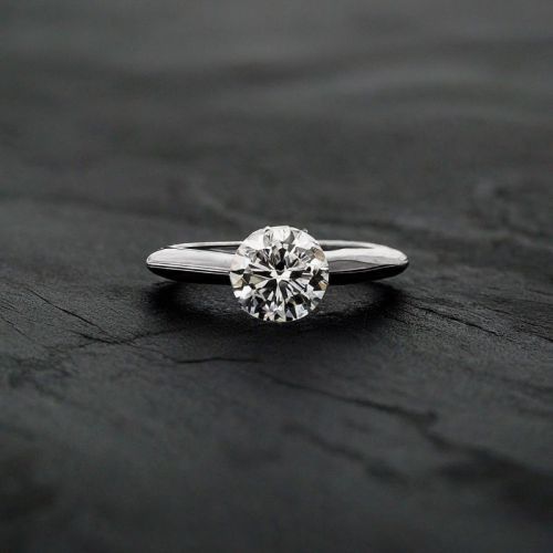 Diamond Cluster Ring In 18K Yellow Gold