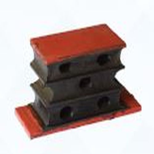 Metal Bonded Side Bearer Rubber Pad, Packaging Type : Carton