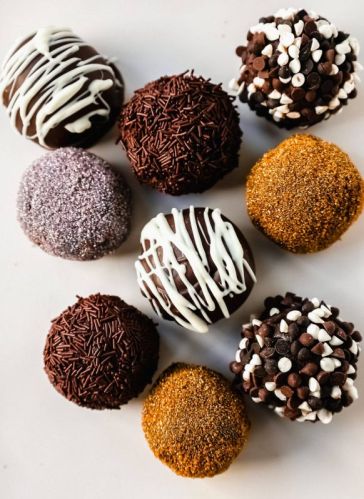 Dessert Truffles For Bakery