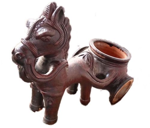 Terracotta Horse Design Holder, Color : Natural