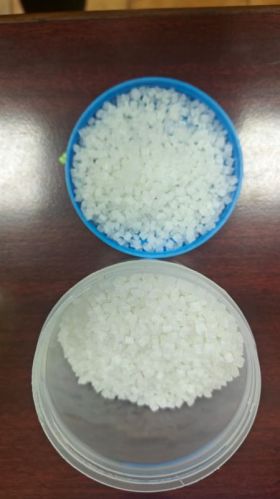 Poly Olefins UV Masterbatches, Color : Natural With Yellow Tint