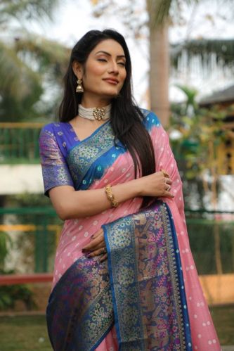 Printed Kanjivaram Bandhej Silk Saree, Packaging Size : 2 Pieces