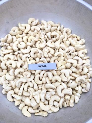 Crunchy Roasted Cashew Snacks, Form : Tanzania, Purity : 99.8