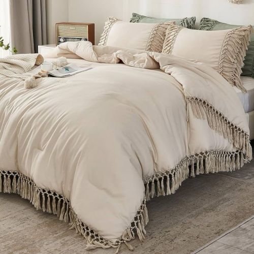Plain Cotton Tassel Bedding Set For Bedroom Use