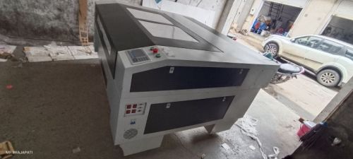 Co2 Laser Cutting & Engraving Machine For Signage Industry