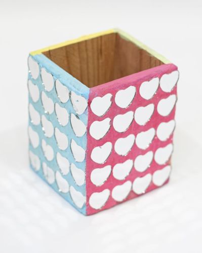 Metal Mosaic Pen Stand For Decoration