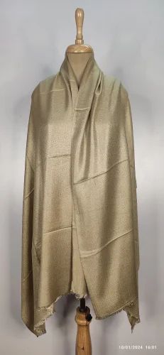Plain Ladies Khaki Woolen Shawl, Technics : Machine Made