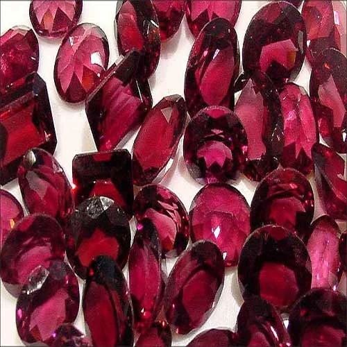 Polished Red Garnet Gemstone, Gemstone Color : Dark Pink