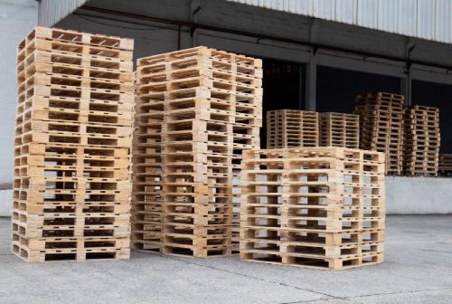 Industrial Wooden Pallet for Packaging Use, Warehouse, Storage, Transportation