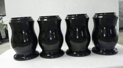  Polished Granite Flower Vase, Color : Black