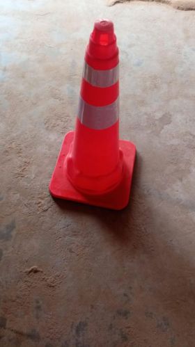 Plastic Safety Cones With Reflector, Shape : Conical