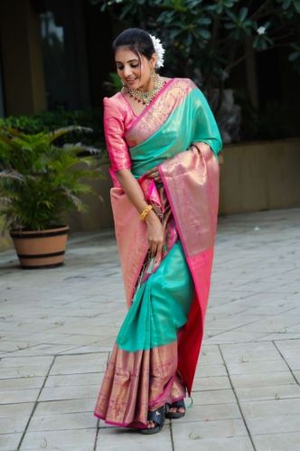 Plain / Printed Pattu Silk Sarees, Color : Multicolor