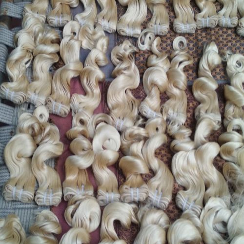Bleached Coloured Human Hair Extensions For Parlour