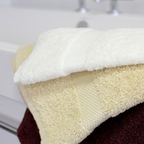 Lowry Coloured Cotton Face Cloth, Packaging Type : Pouch Poly