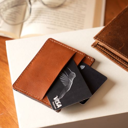 Leather Classic Credit Card Wallet, Gender : Unisex For Personal Use