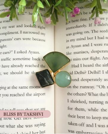 Farheen Glossy Multicolour Ring