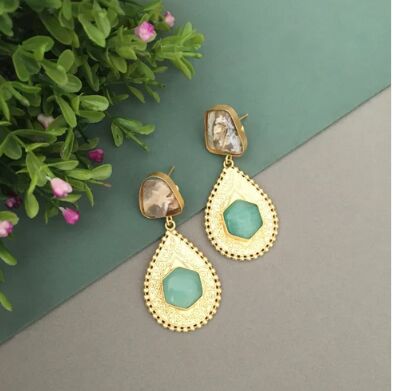 Harleen Mop Drop Earring