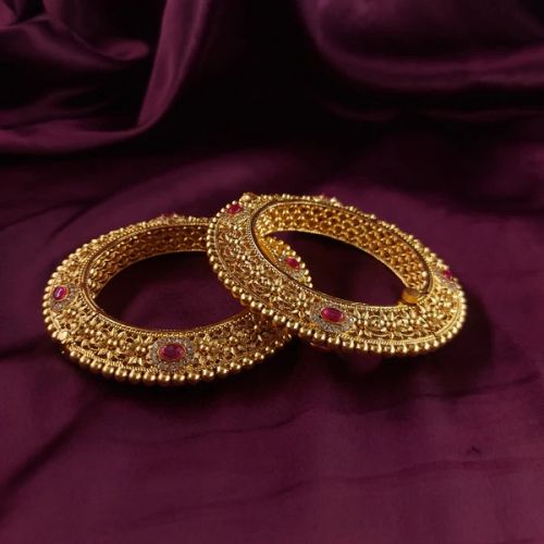 Pink Petal Sparkle Woman Kada