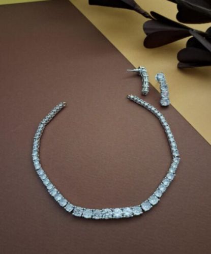 Zevarly Ladlee Rhodium Necklace Set