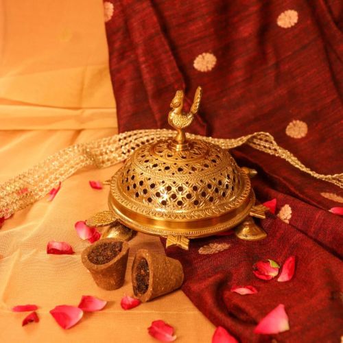 Peacock Turtle Brass Dhuni