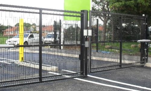 Automatic Swing Gate, Shape : Rectangular