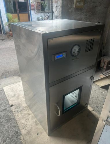 Non Polished 5000 Dynamic Pass Box for Hospitals & Laboratories