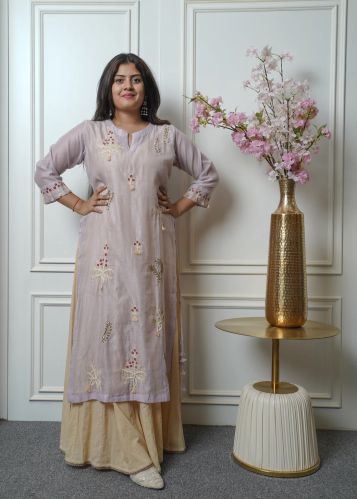 Womens Embroidery Chanderi Silk Fabric Kurta
