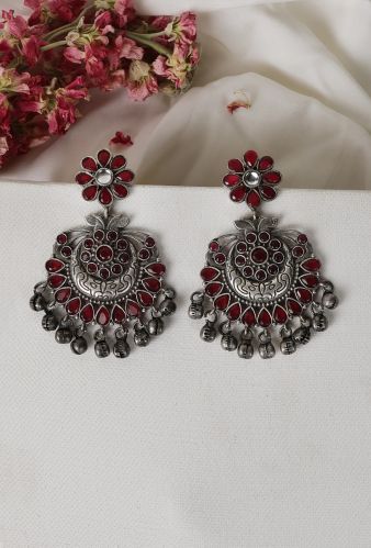 Red Kundan Oxidized Ghungroo Chandbalis Women Earrings