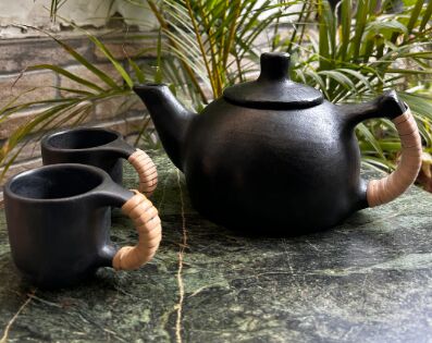 Kettle With Tea Cups (set) | Longpi Black Pottery