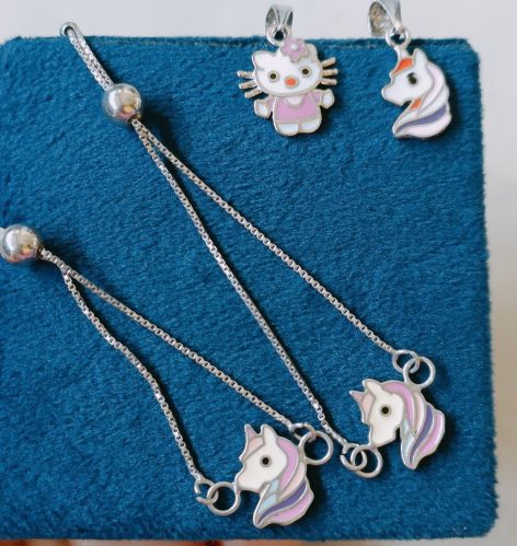 Evimeria 925 Silver Unicorn Bracelet, Color : Customised