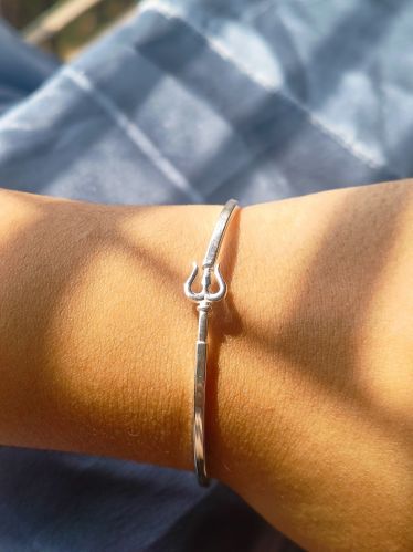 Trishul Round Solid Pure 925 Silver Bracelet