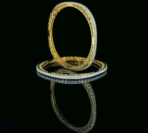 Polished Lab Grown Diamond Bangles, Shape : Round, Gender : Female