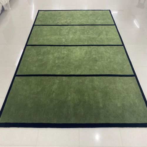 Plain Handmade Woolen Carpets, Color : Green Standard Contemporary