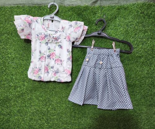 Girls Stylish Top & Mini Skirt All Sizes Casual Wear, Packaging Type : Corrugated Box