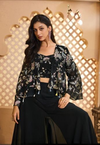 Ethnic Lehenga Set XL, Technics : Handloom, Embroidery Work