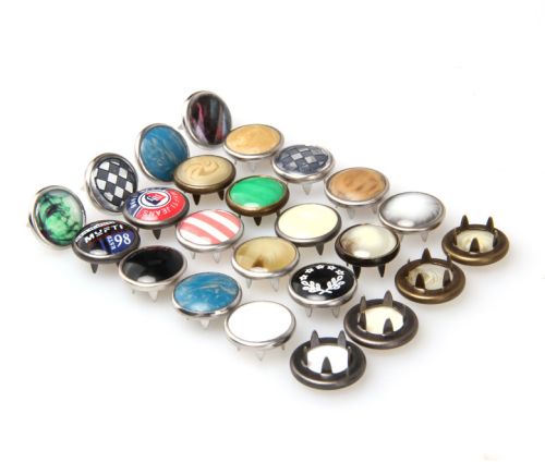 Polished Printed Pearl Button, Shape : Oval, Round for Clothing