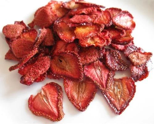 Dehydrated Strawberry Slice, Color : Red, Packaging Type : Packet For Human Consumption