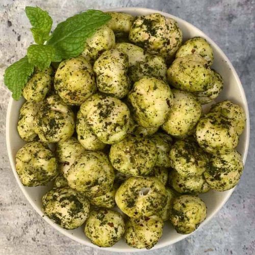 Roasted Pudina Makhana, Color : Green, Certification : FSSAI Certified For Human Consumption