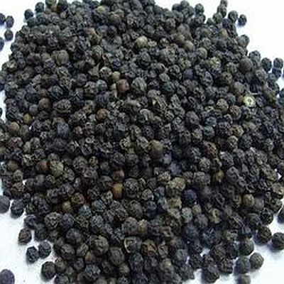 Natural Whole Black Pepper Seeds, Grade Standard : Food Grade, Specialities : Hygenic, Pure For Spices