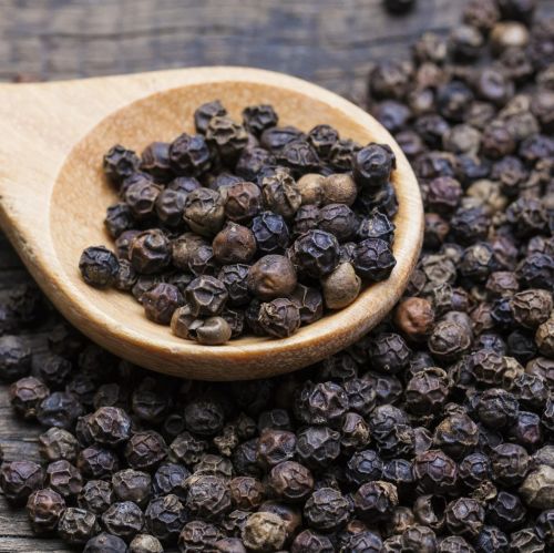 Organic Black Pepper Seeds, Certification : FSSAI Certified, Grade Standard : Food Grade